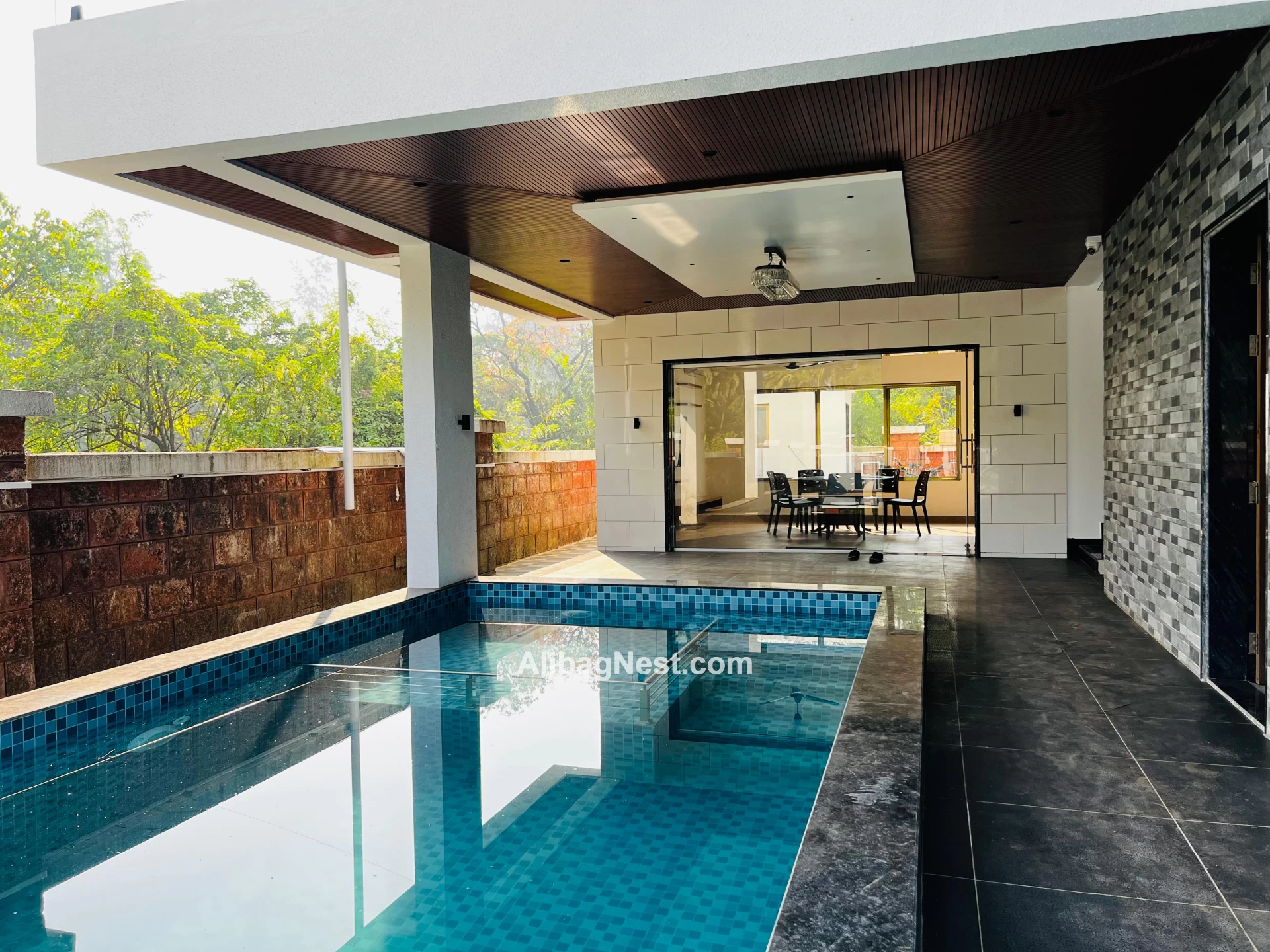 The Shoreline Villa