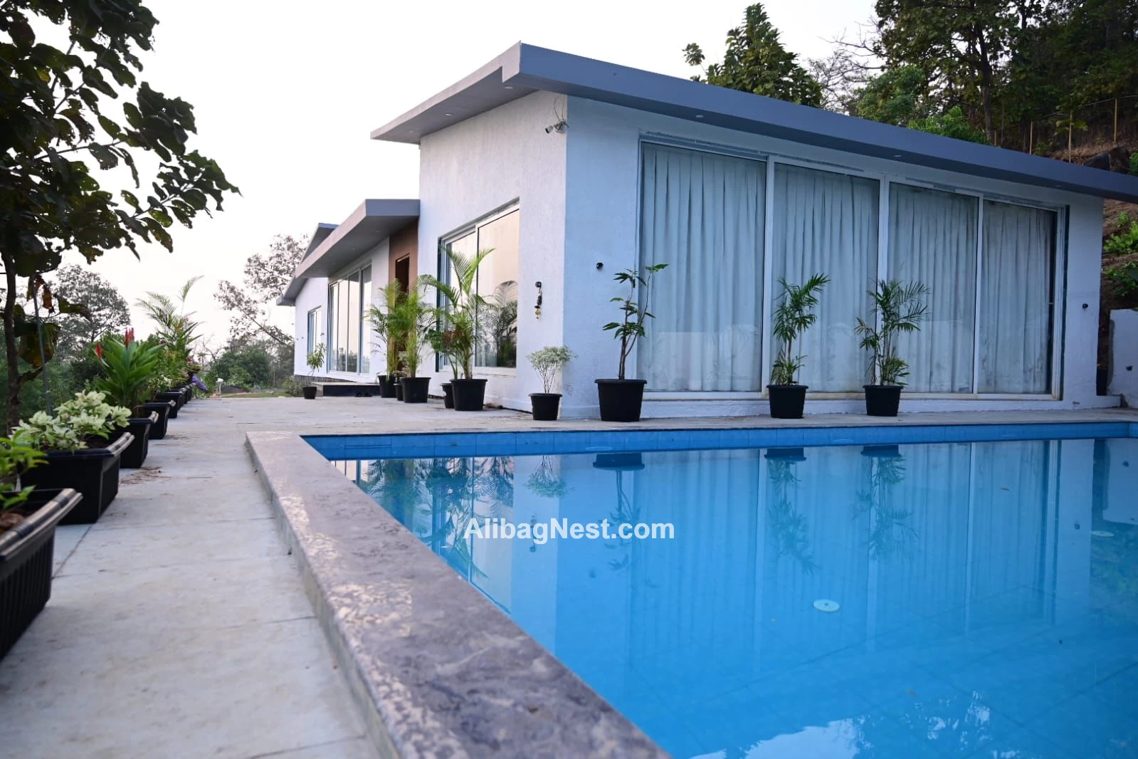 Sky Vertex Villa