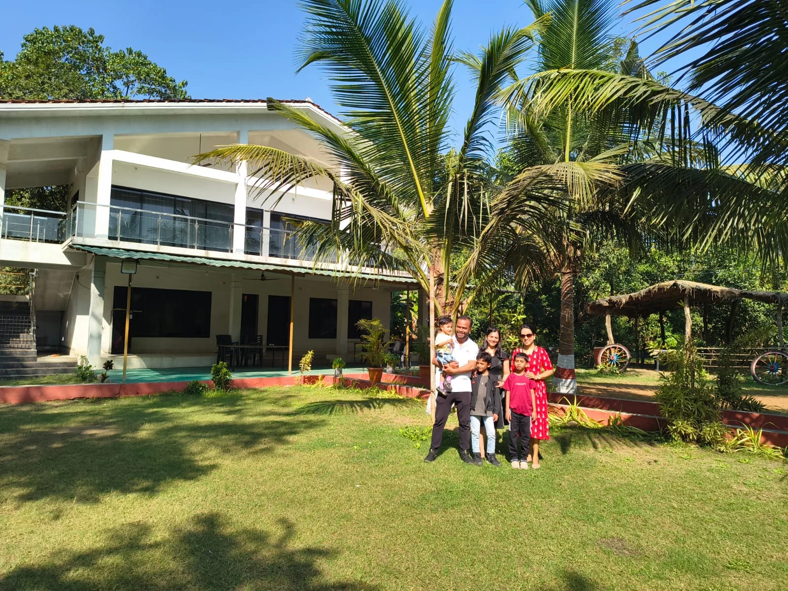Happy Guests at Grand Ocean Villa