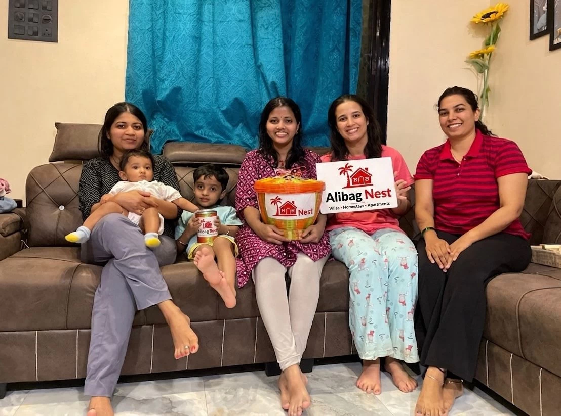 Happy Guests at Dove Villa