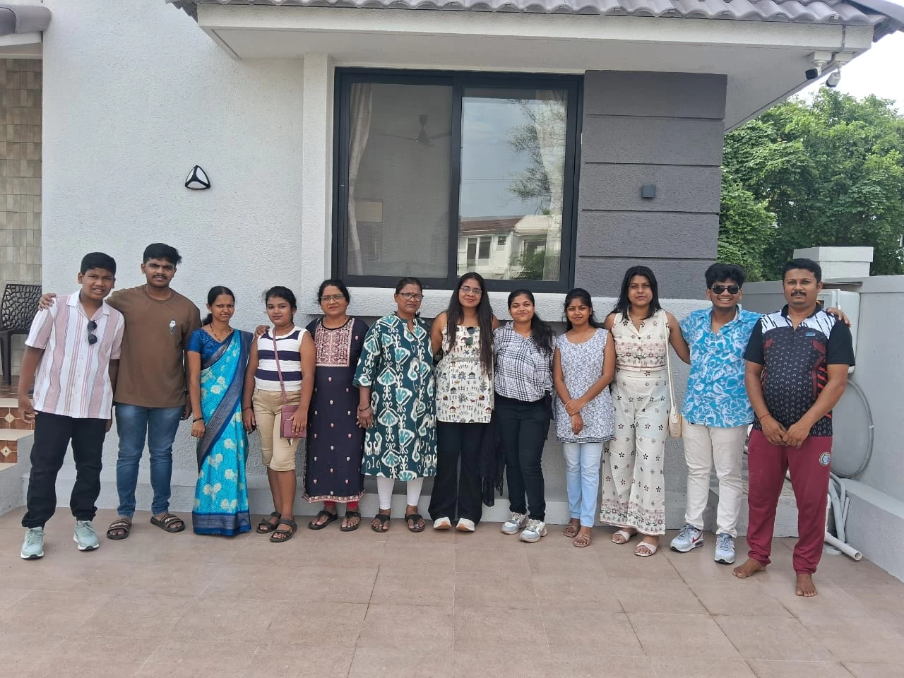 Happy Guests at Walnut Villa