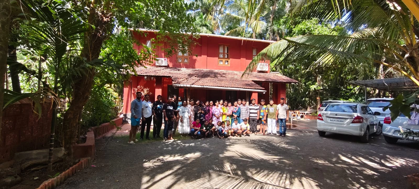 Happy Guests at Coco Raga Villa