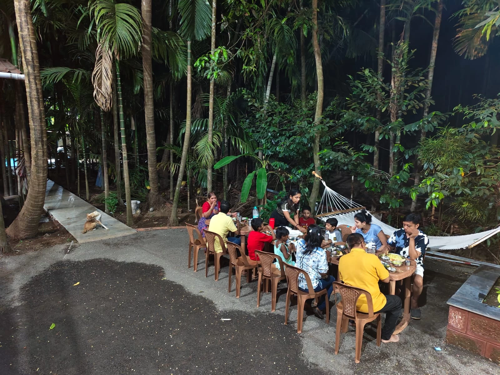 Happy Guests at Coco Raga Villa