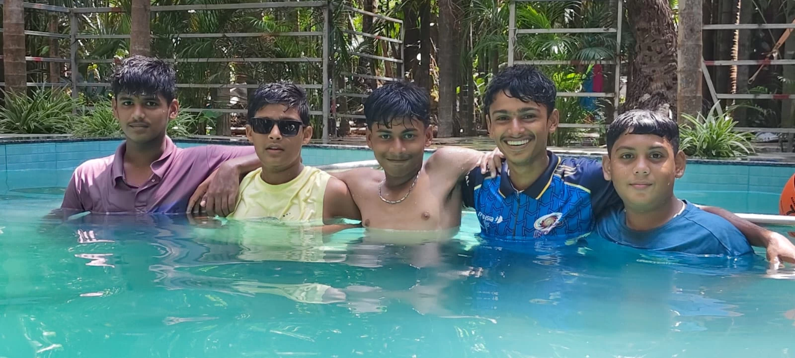 Happy Guests at Coco Raga Villa