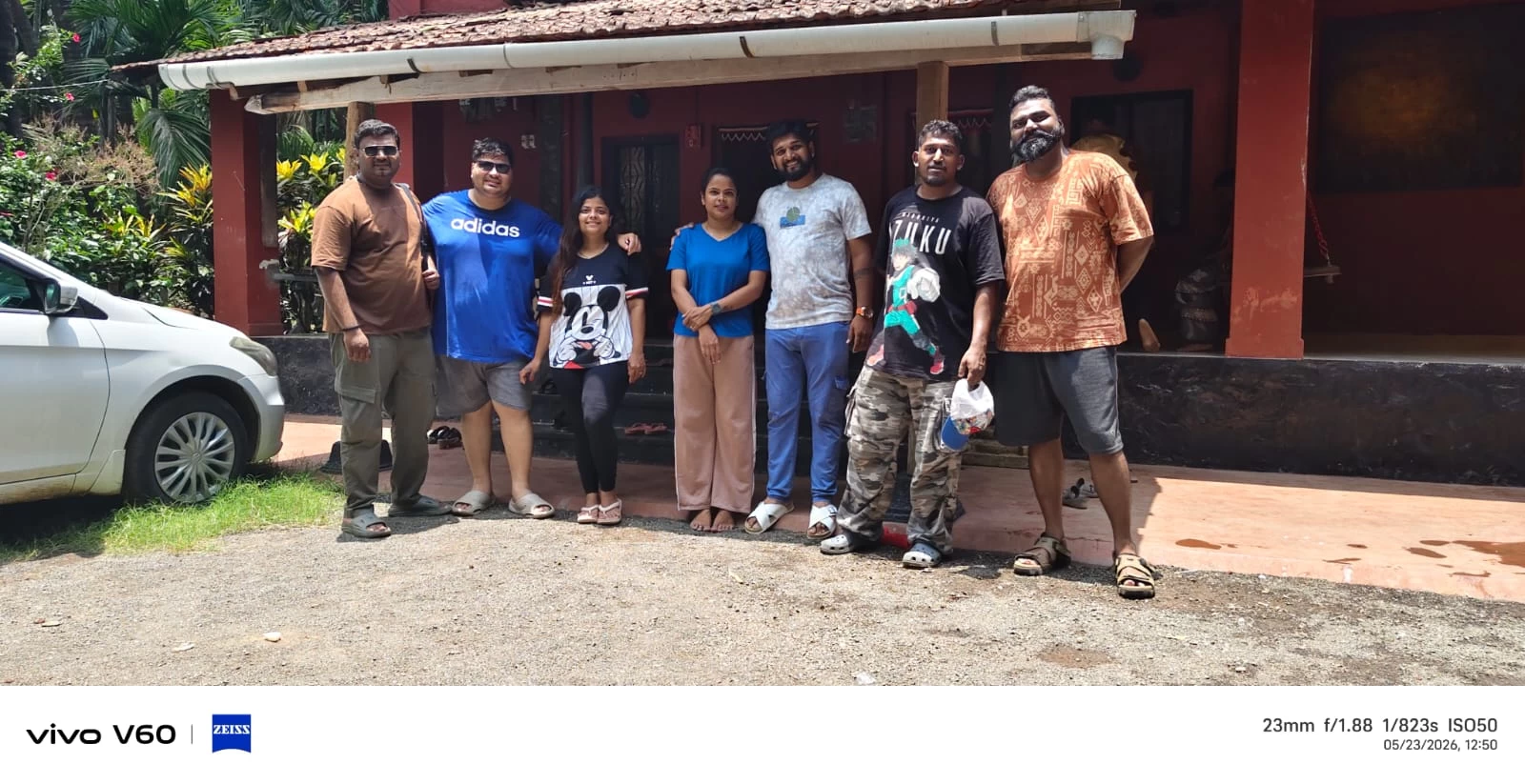 Happy Guests at Coco Raga Villa