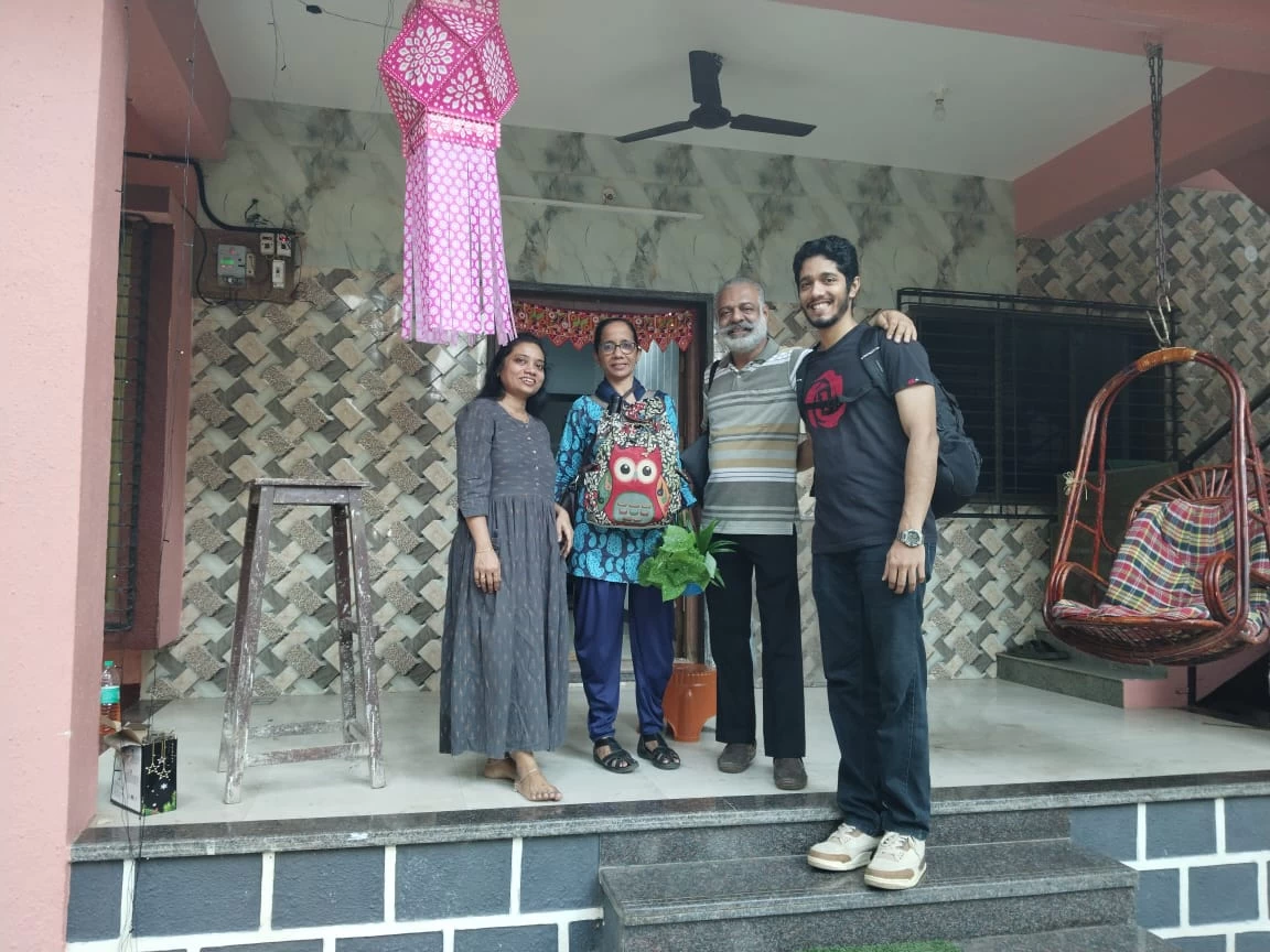 Happy Guests at Coco Hut Villa