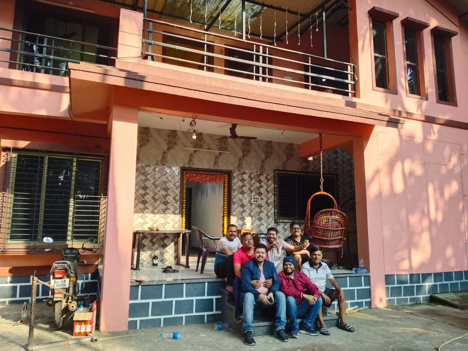 Happy Guests at Coco Hut Villa
