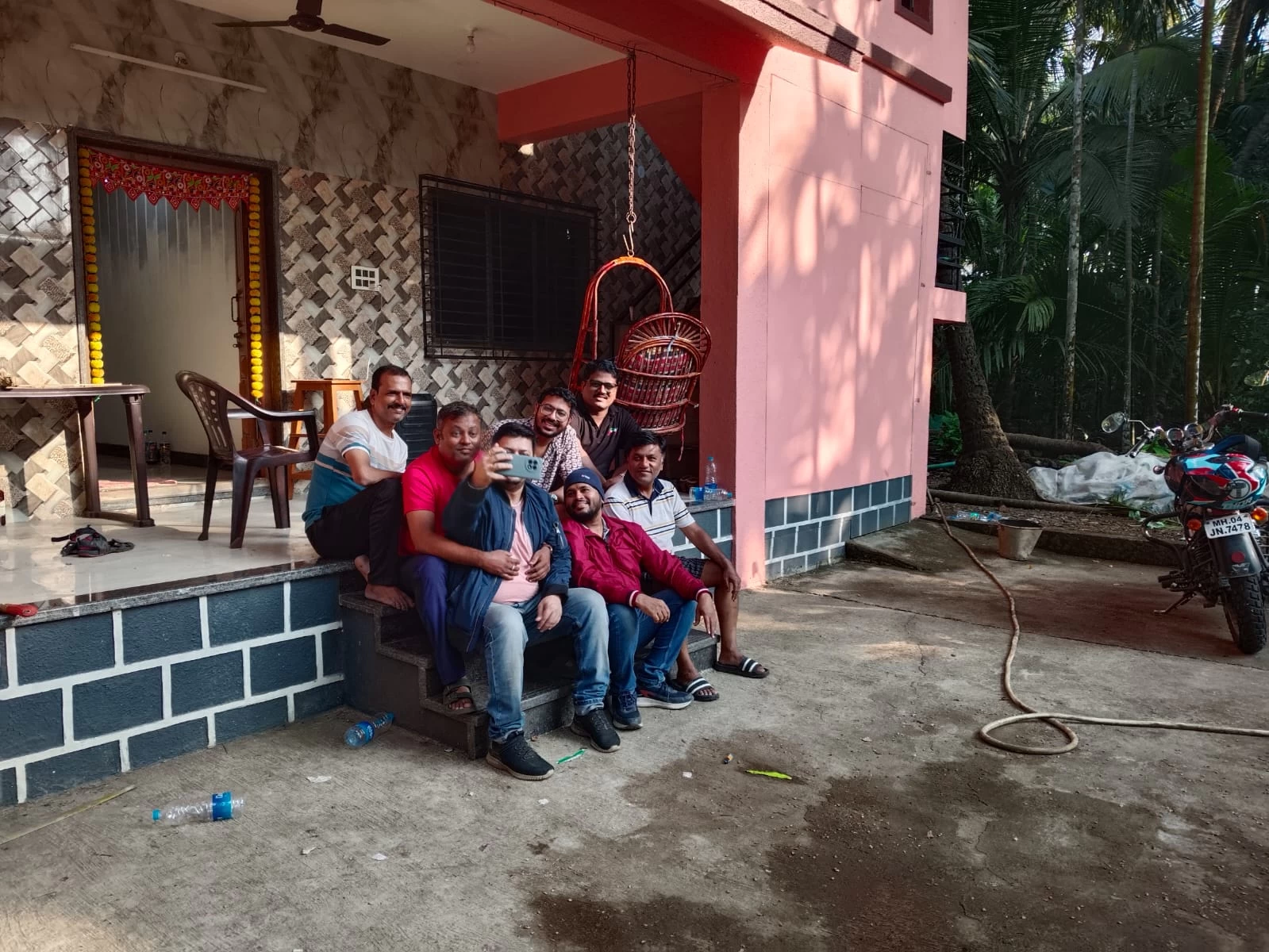 Happy Guests at Coco Hut Villa