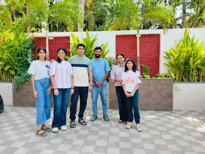Happy Guests at Tideberry Villa