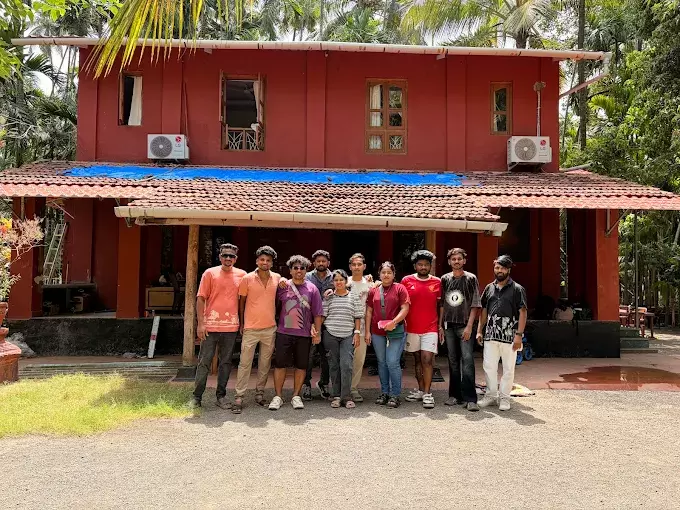 Happy Guests at Coco Raga Villa