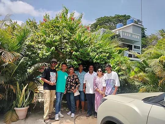 Happy Guests at Floravista Villa