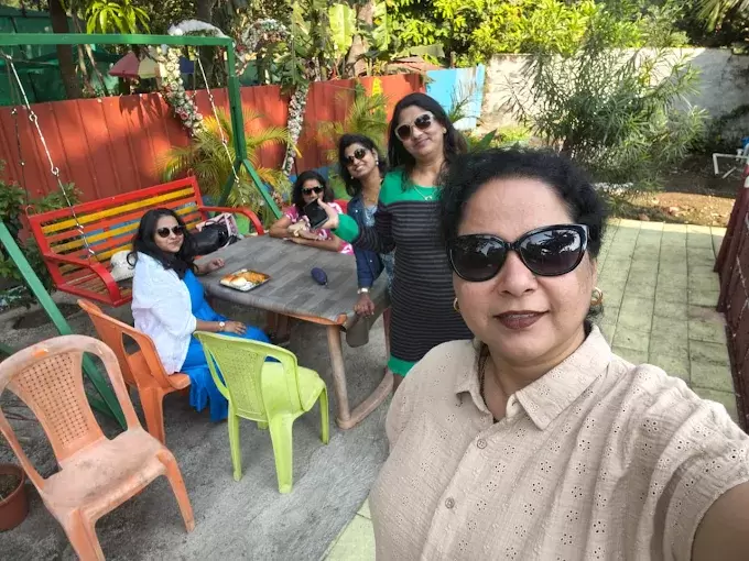Happy Guests at Heartleaf Villa