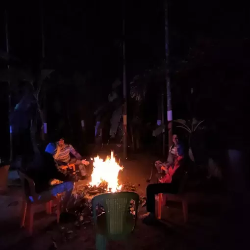Happy Guests at Kokan Meadow Villa