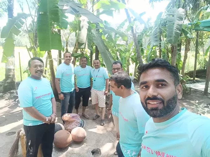 Happy Guests at Kokan Meadow Villa