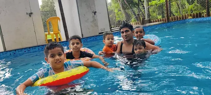Happy Guests at Kokan Meadow Villa