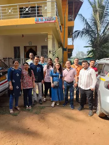 Happy Guests at Eco Spring Home
