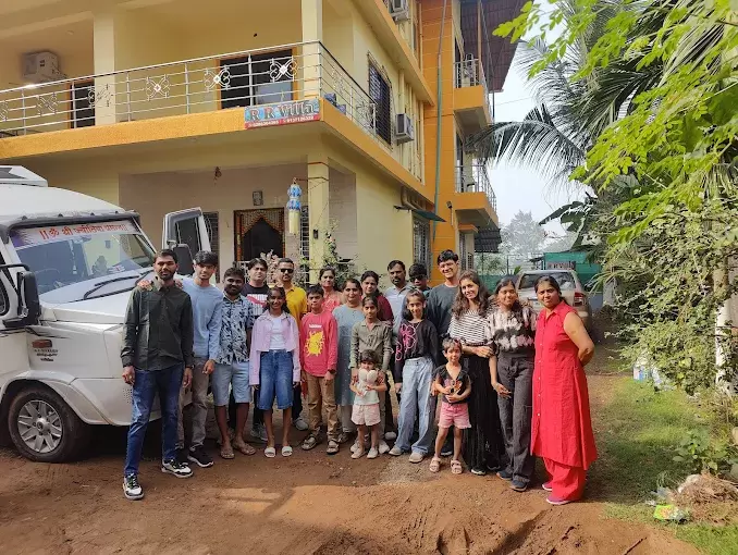 Happy Guests at Eco Spring Home