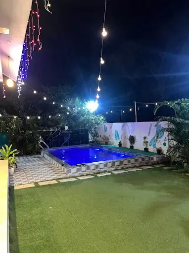 Happy Guests at Casa Canopy