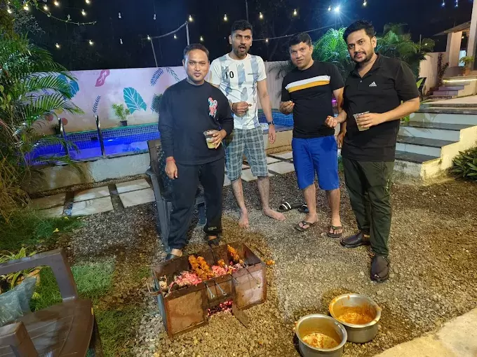Happy Guests at Casa Canopy