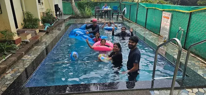 Happy Guests at Rising Sun Villa