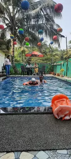 Happy Guests at Rising Sun Villa