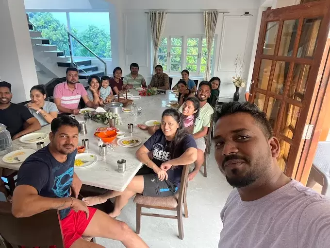 Happy Guests at Casa Crown